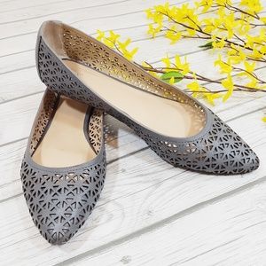 Joe's pixie cut flats size 9M gray leather